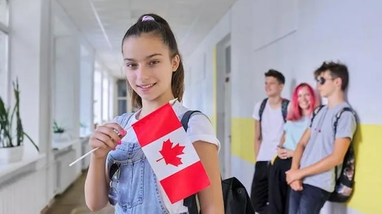 تحصیل در کانادا در مقطع دبیرستان