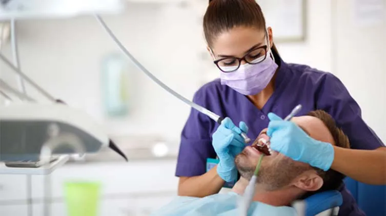 شرایط تحصیل دندانپزشکی در ایتالیا